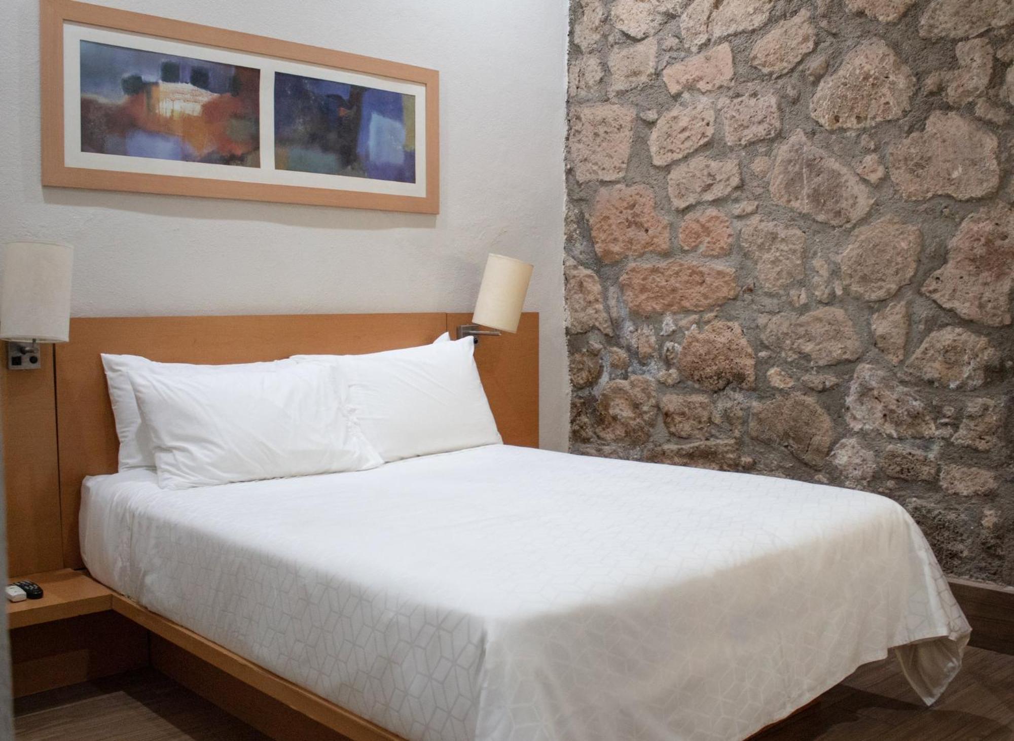 Holiday Inn Express Morelia Centro Historico Eksteriør bilde